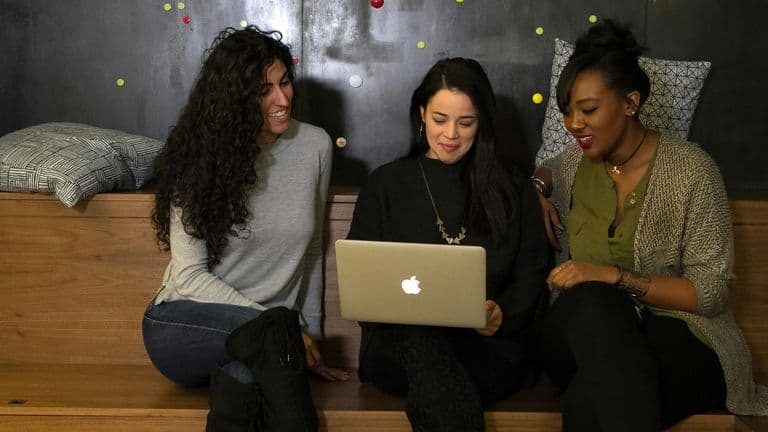 Women Entrepreneurs Drive Economic Growth in 2025