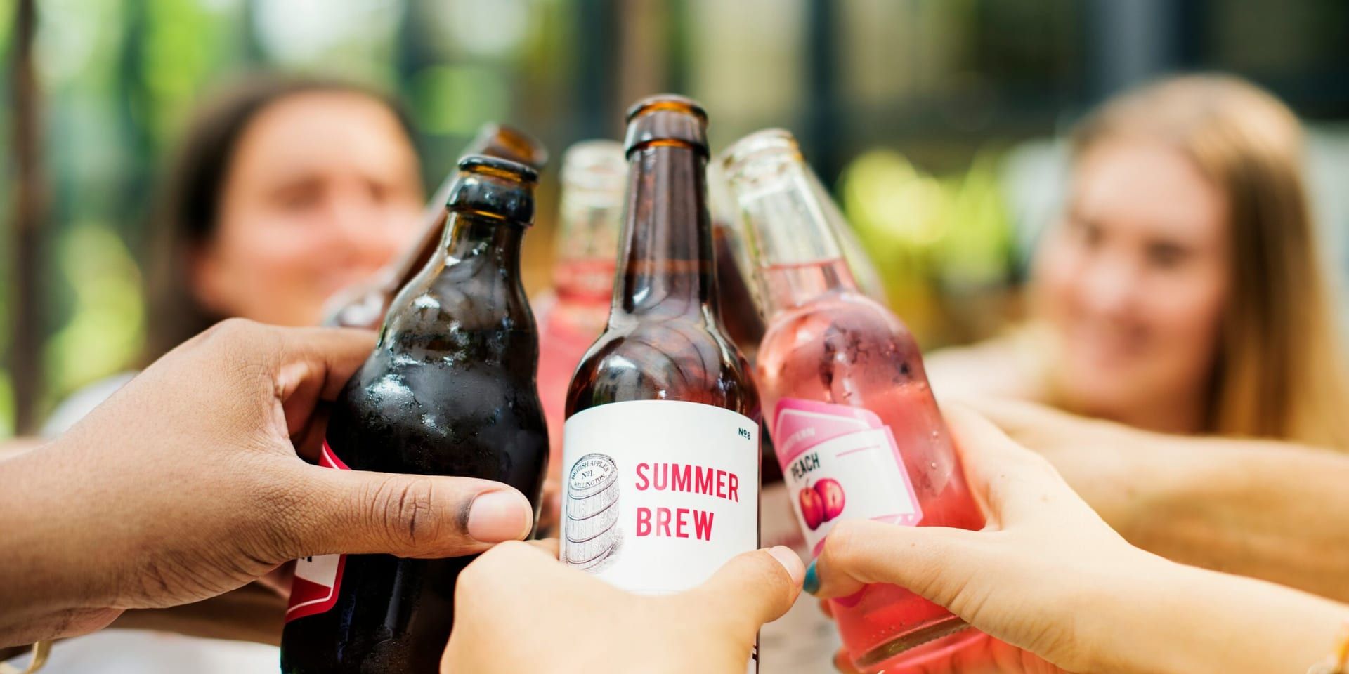 Gen Z Swaps Booze for Functional Beverages in Social Settings