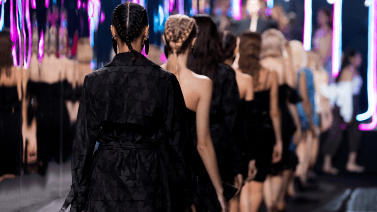 From Red Carpets to Fashion Week: Top Entertainment and Lifestyle Stories Shaping