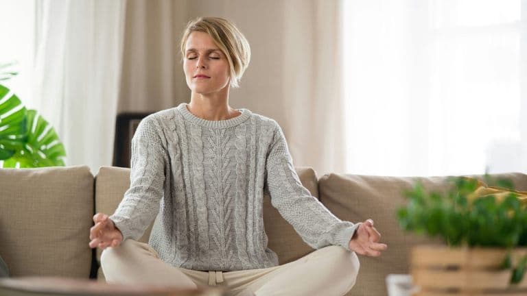 Five‑Minute Mindful Breathers: The New Stress‑Buster Trend