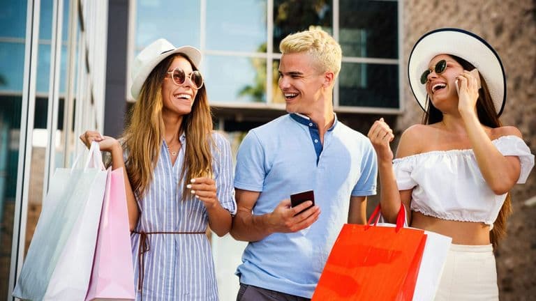 U.S. Holiday-Season Retail Poised for Milestone, but Growth Expected to Be Modest