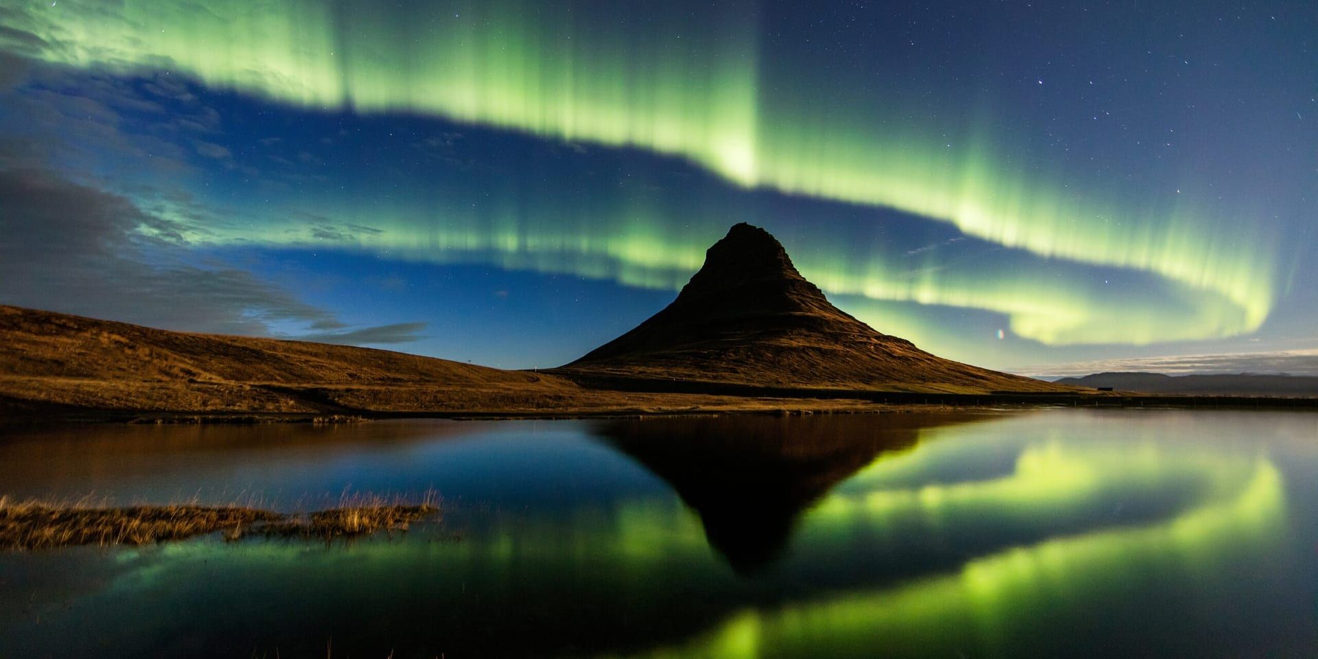 Aurora Borealis Activity Brings Rare Northern Lights Viewing Opportunities Across U.S. Skies