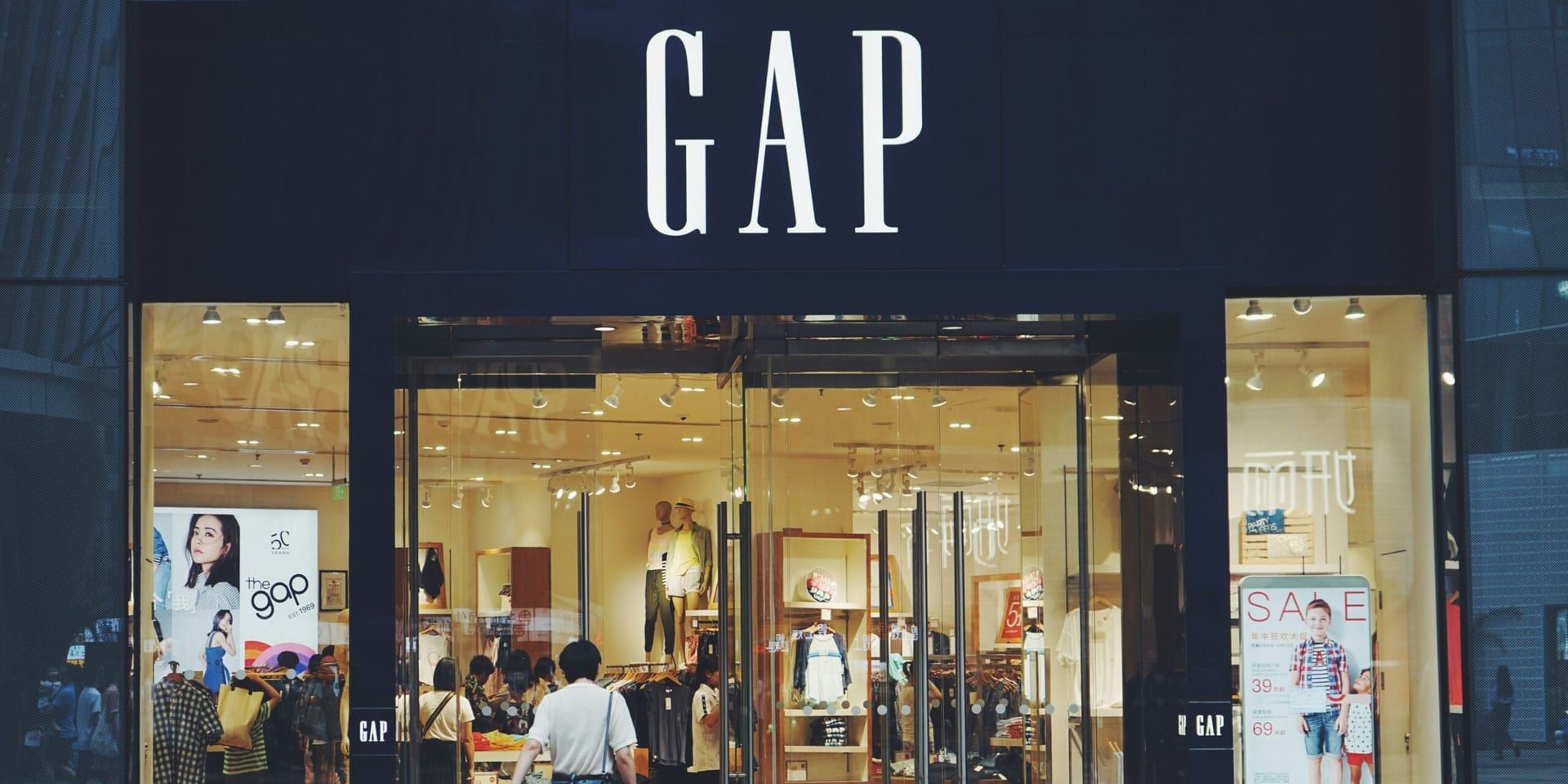 Gap and Summer Fridays Launch New Apparel Collaboration
