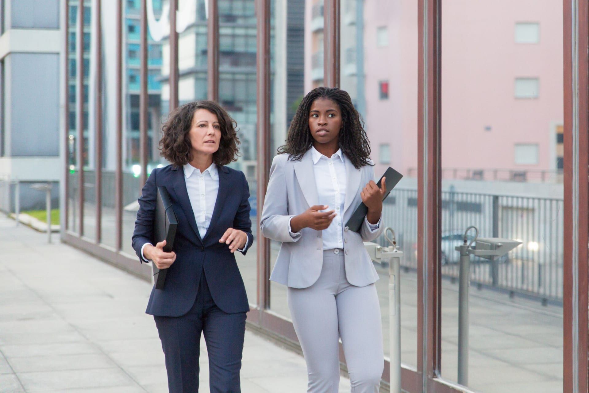 Multiethnic Businesswomen With Folders Street 74855 2052