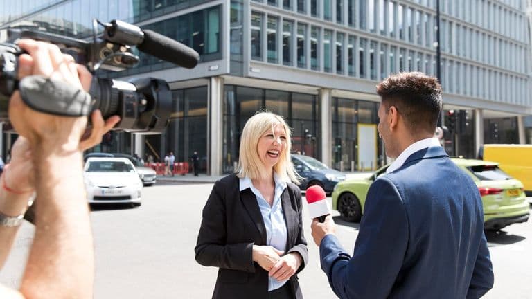 Person Conducting Interview 23 2149037942